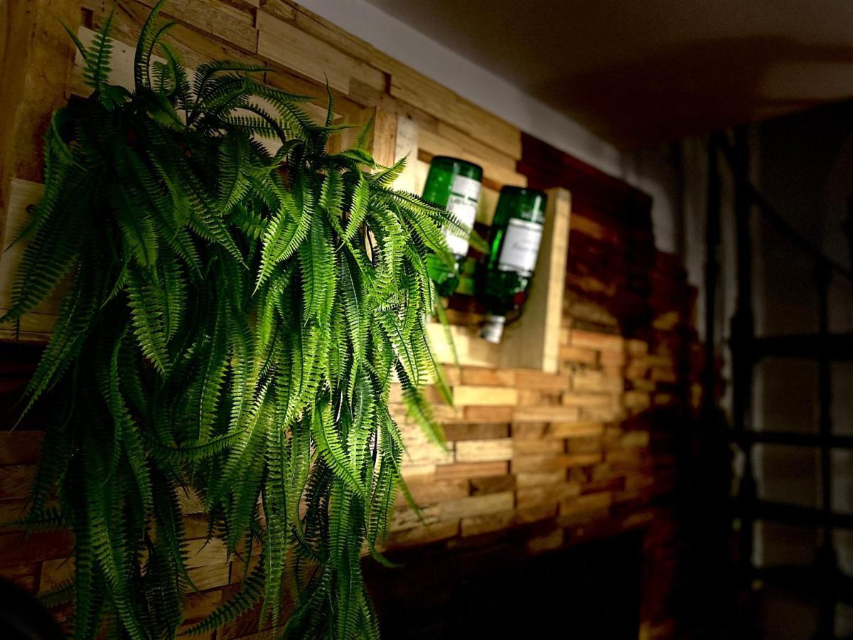 Moroni Trastevere Cozy Apartment Roma Ngoại thất bức ảnh