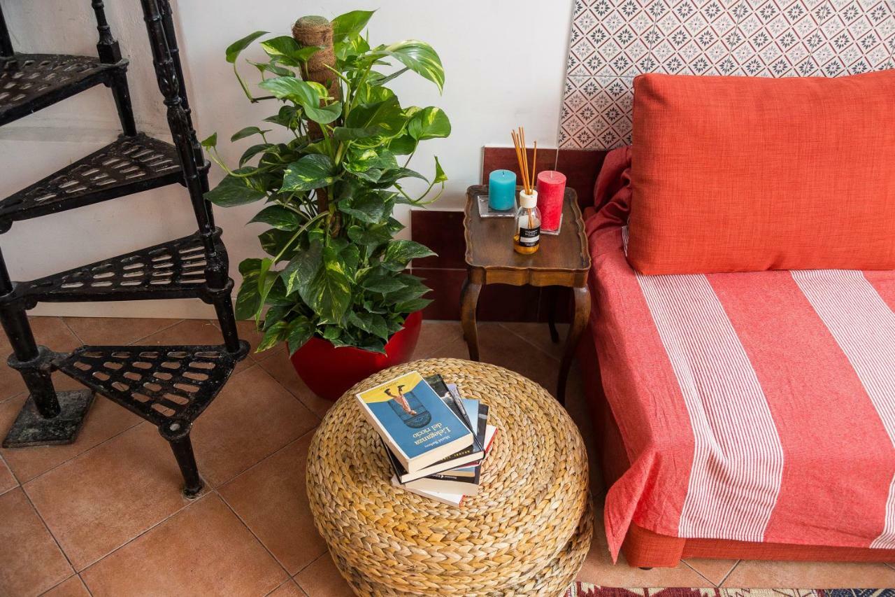 Moroni Trastevere Cozy Apartment Roma Ngoại thất bức ảnh
