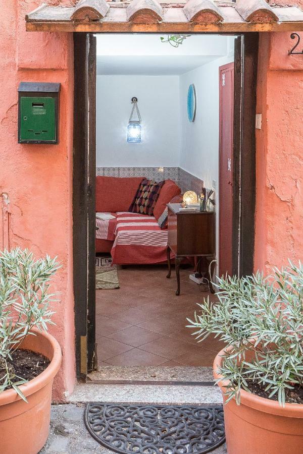 Moroni Trastevere Cozy Apartment Roma Ngoại thất bức ảnh